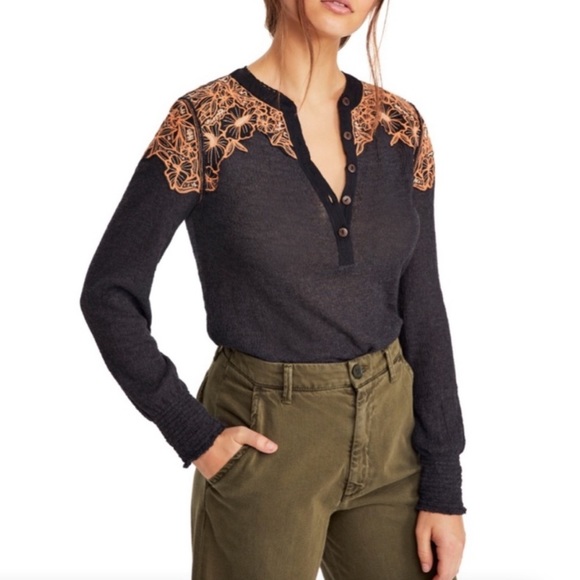 FREE PEOPLE EASY BREEZY HENLEY - Picture 1 of 4